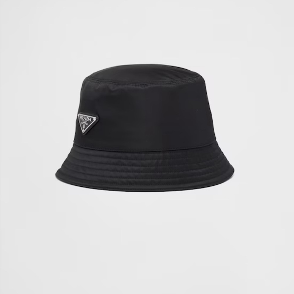 PRADA BUCKET HAT
